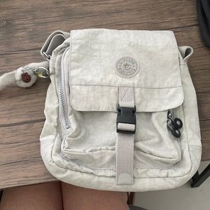 Kipling crossbody